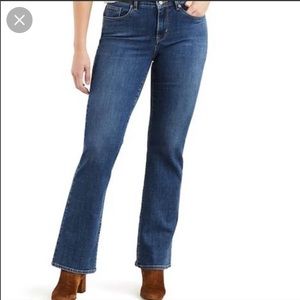 Levi's 550 Relaxed Bootcut Mid Rise Denim Jeans Women's Size 6M Medium Wash